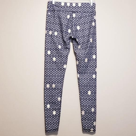 Fabletics Salar Printed Leggings in Gold Stardust - Picture 3 of 6